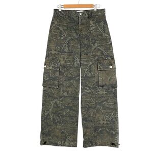 Revice Los Angeles Camouflage Cargo Pants – Women’s Size 26